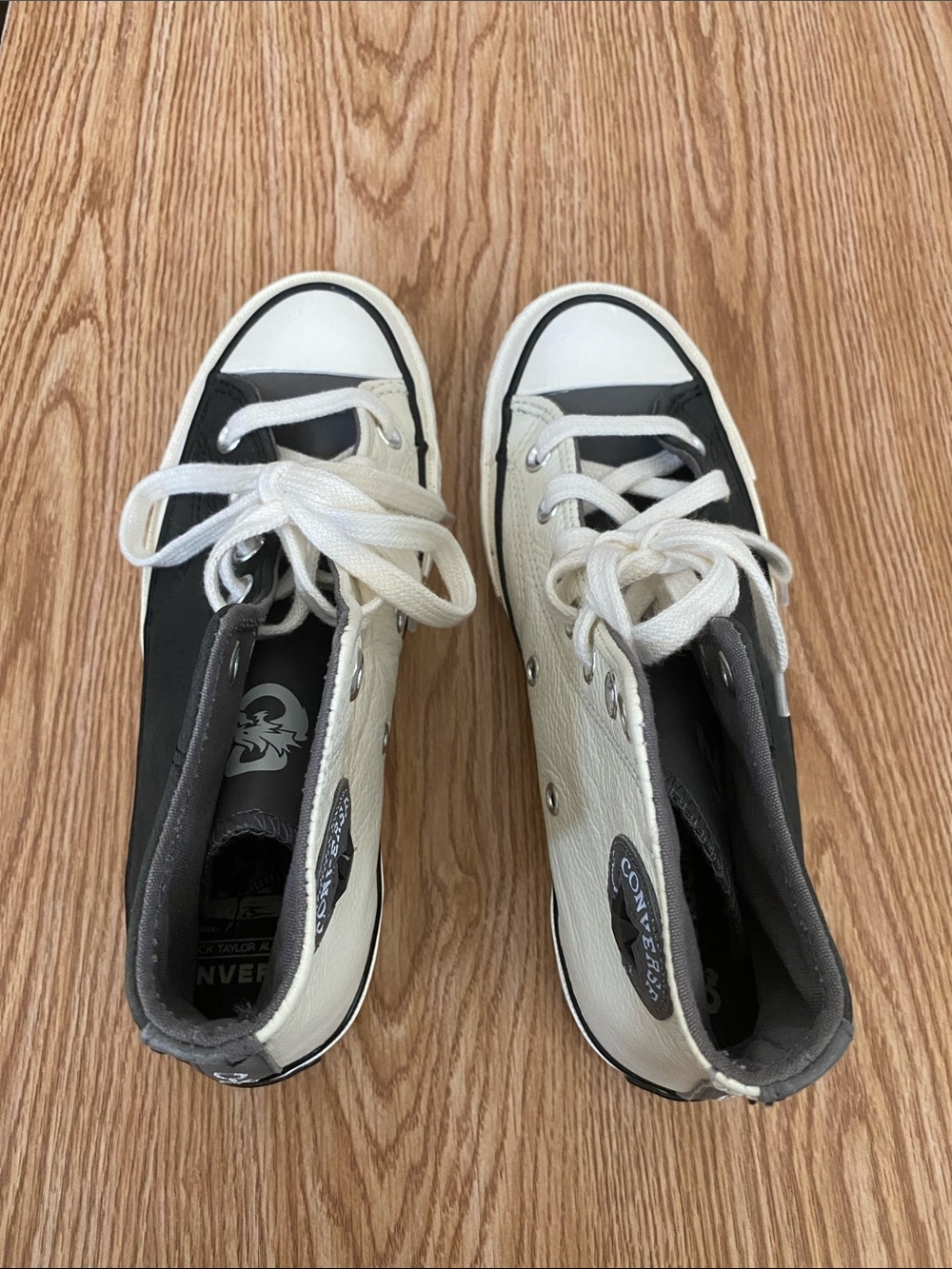 Converse dungeons & Dragons lace up leather upper sneakers women’s size 6 - Picture 5 of 11